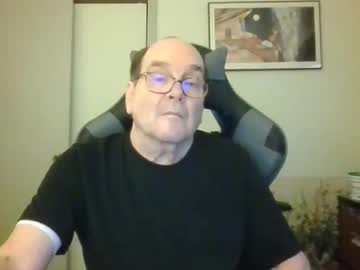 Bink195234 Chaturbate stream image from January 30, 2025