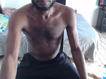 Carlos_Bigger Chaturbate stream image from January 30, 2025