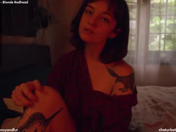 _Freckles Chaturbate stream image from January 30, 2025