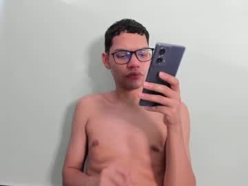 Juansuarez204 Chaturbate stream image from January 30, 2025