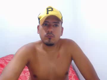 Arioros03 Chaturbate stream image from January 30, 2025