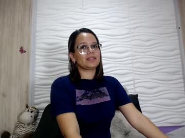Penelopeheart3 Chaturbate stream image from January 30, 2025