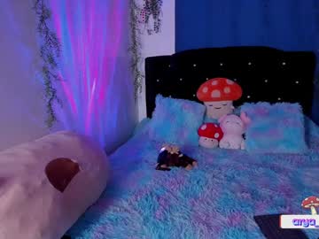 Arya_Line Chaturbate stream image from January 30, 2025