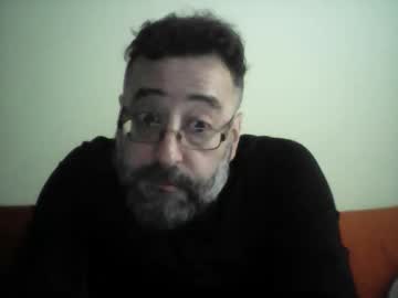 Zeux32 Chaturbate stream image from January 30, 2025