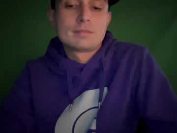 Utahskier Chaturbate stream image from January 31, 2025