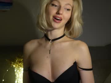 Yournaughtymiss Chaturbate stream image from January 31, 2025