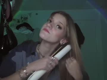 Itsalexlove Chaturbate stream image from January 31, 2025