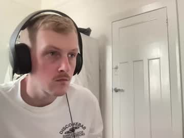 Pancakerollxo Chaturbate stream image from January 31, 2025