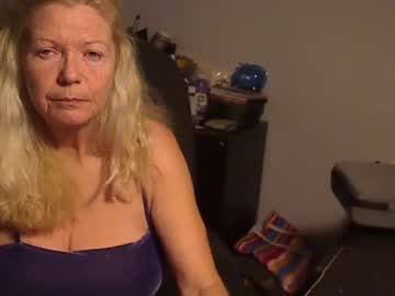 1ssuperwet Chaturbate stream image from January 31, 2025