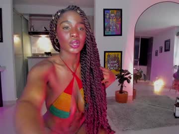 Itslau_ Chaturbate stream image from January 31, 2025