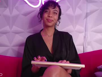 Luna_Diangelo Chaturbate stream image from January 31, 2025