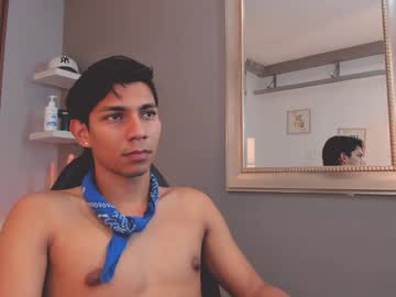 Samucamx Chaturbate stream image from January 31, 2025
