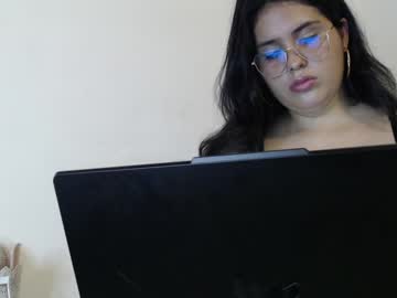 Sofimabelnasty19 Chaturbate stream image from January 31, 2025