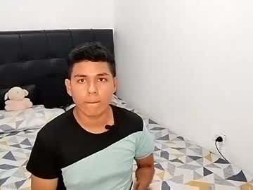 Hamilton_17 Chaturbate stream image from January 31, 2025