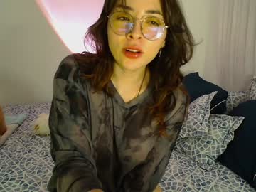 Okanne Chaturbate stream image from January 31, 2025