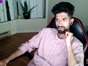 Xwuvzyew Chaturbate stream image from January 31, 2025