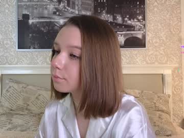 Beatrixfrake Chaturbate stream image from January 31, 2025