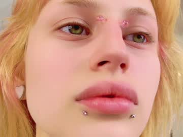 Hannaxbarbie Chaturbate stream image from January 31, 2025