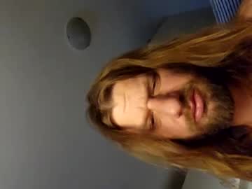 Itsonlyskin6988 Chaturbate stream image from January 31, 2025