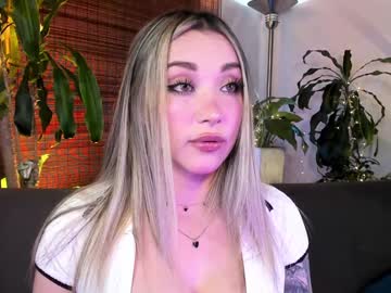Karla_Bae Chaturbate stream image from January 31, 2025
