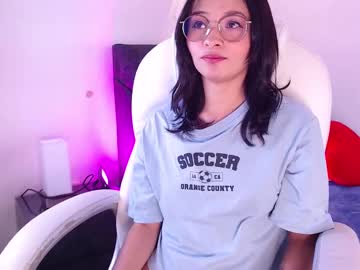 Nina2109 Chaturbate stream image from January 31, 2025