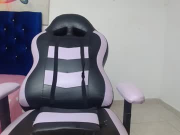 Zara_Steel Chaturbate stream image from January 31, 2025