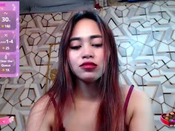 Innocent_Belle Chaturbate stream image from January 31, 2025