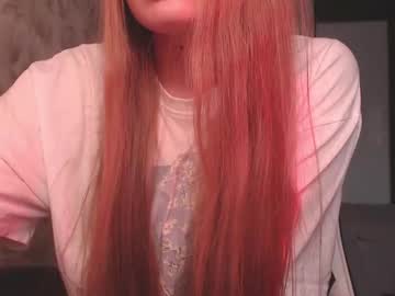 Luna_Loveisgood Chaturbate stream image from January 31, 2025