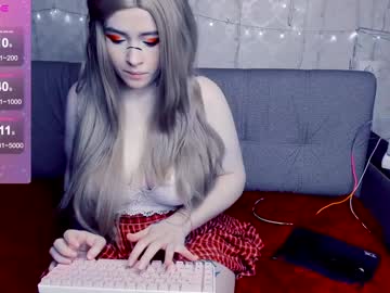 Polly_Wow Chaturbate stream image from January 31, 2025
