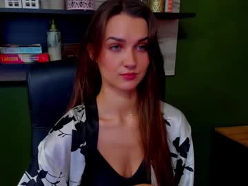 Xo_Selena Chaturbate stream image from January 31, 2025