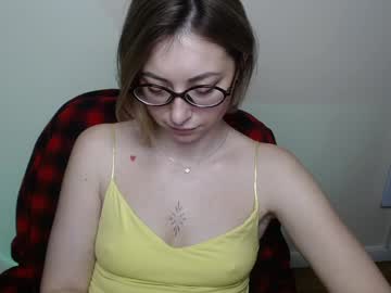 Adellvai_ Chaturbate stream image from January 31, 2025