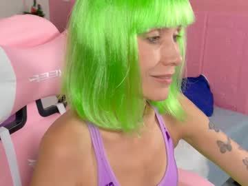 Davexhelena Chaturbate stream image from January 31, 2025