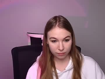 Emilia_Ilia Chaturbate stream image from January 31, 2025