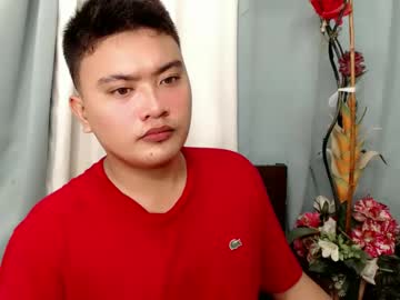Xxhotloyd_Cummerx Chaturbate stream image from January 31, 2025