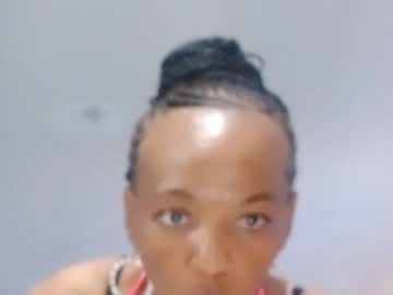 Candidlily Chaturbate stream image from January 31, 2025