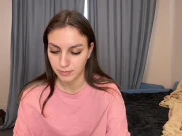 Rebygra Chaturbate stream image from January 31, 2025