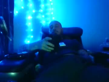 Remshotdt Chaturbate stream image from January 31, 2025