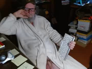 Funmike2000 Chaturbate stream image from January 31, 2025