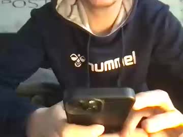 Halunke94 Chaturbate stream image from January 31, 2025