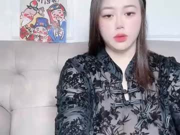 Nanabigbobo Chaturbate stream image from January 31, 2025