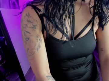 Scarlygil Chaturbate stream image from January 31, 2025