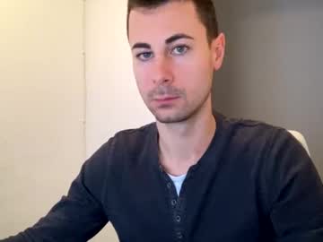 Max681334 Chaturbate stream image from January 31, 2025