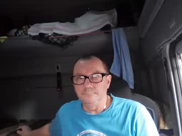 Komputer123456789 Chaturbate stream image from January 31, 2025