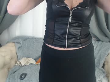 Ladysexyx Chaturbate stream image from January 31, 2025