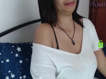 Pxnditx_Sexi Chaturbate stream image from January 31, 2025