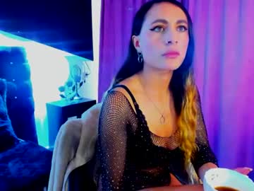 Coral_Gibson Chaturbate stream image from January 31, 2025