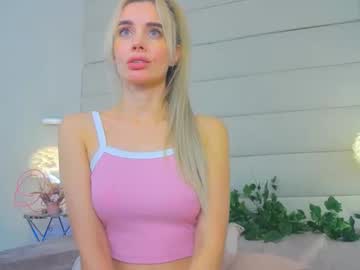 Dahlialay Chaturbate stream image from January 31, 2025