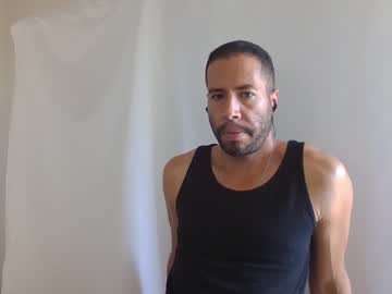 Deezul86 Chaturbate stream image from January 31, 2025