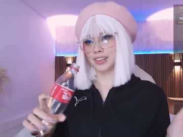 Kylie_Spencer Chaturbate stream image from January 31, 2025