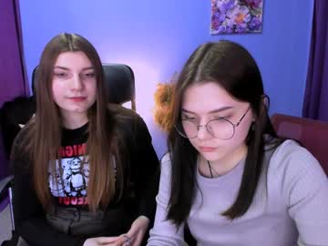 Lolamrrr Chaturbate stream image from January 31, 2025